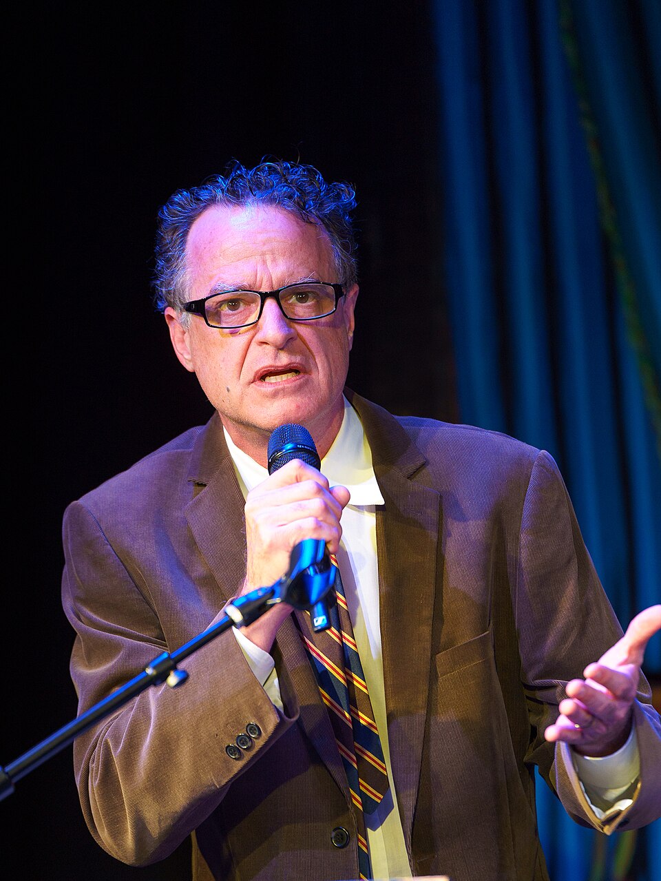 AT&T Community Forums: Not the Source for Matt Besser Net Worth Data